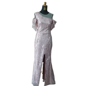 dress pink full payet lengan sabrina belahan paha