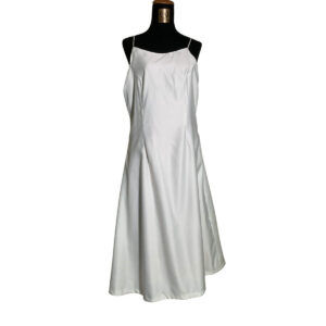 dress remaja inner putih polos pesta