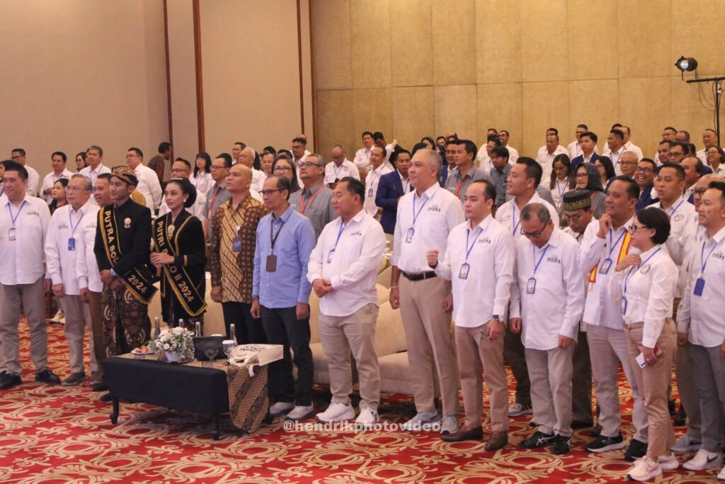 ihgma house of hendrik barisan peserta putra putri solo sesi pembukaan rakernas surakarta (1)