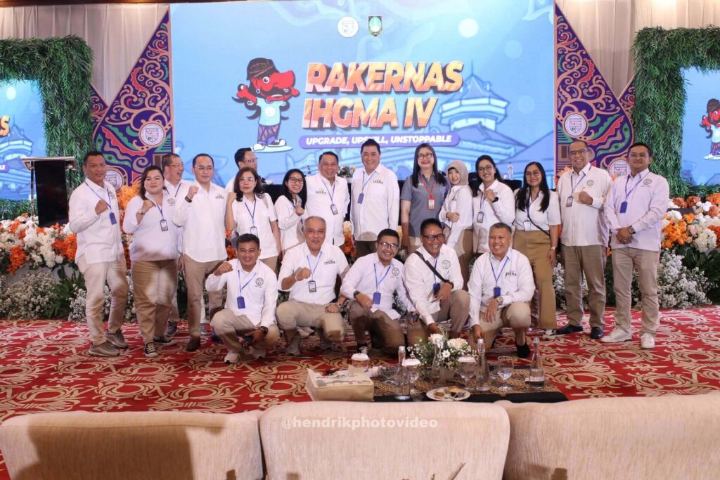 ihgma house of hendrik barisan peserta putra putri solo sesi pembukaan rakernas surakarta (2)