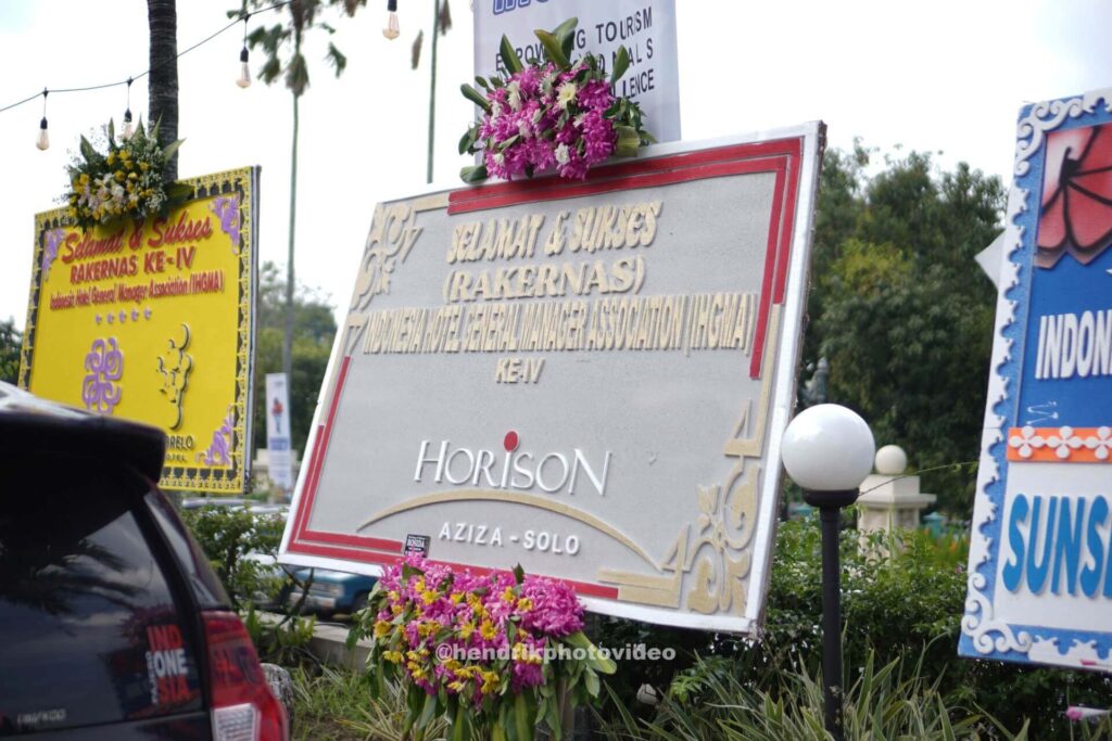 ihgma house of hendrik papan bunga ucapan selamat rakernas horison aziza solo surakarta