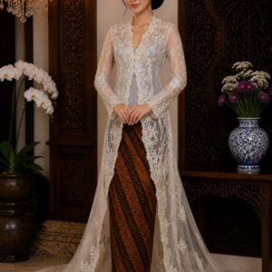kebaya broken white ekor panjang tile bordir brokat lengan panjang pesta glamor