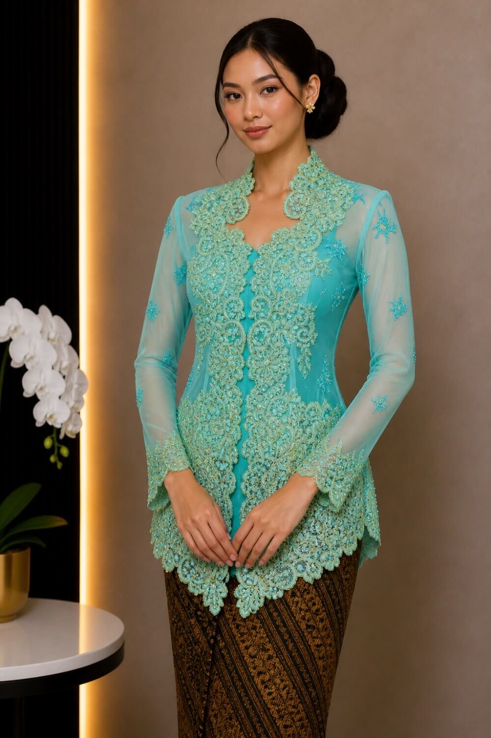 kebaya hijau toska pendek brokat applique scallop lengan panjang pesta elegan