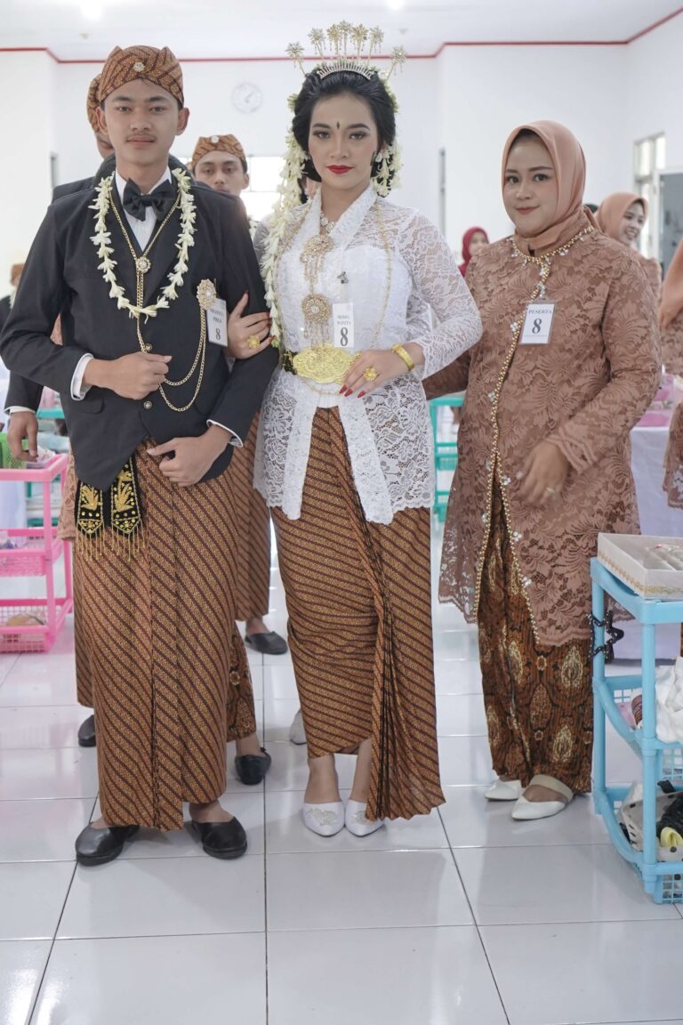 peserta 08 uji kompetensi tata rias sunda putri tengaran 202632