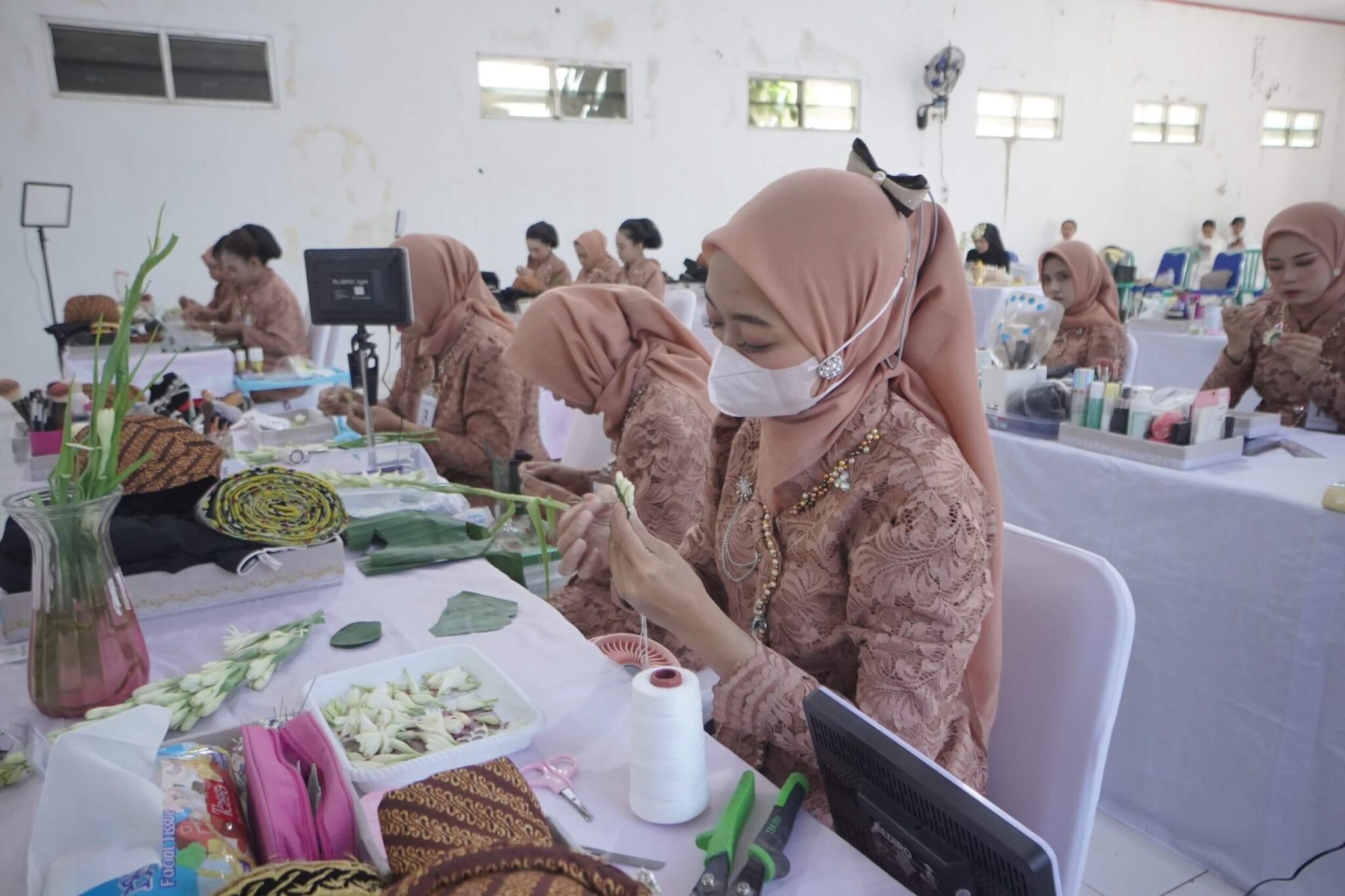 praktek ujian kompetensi tata rias sunda putri tengaran 202616