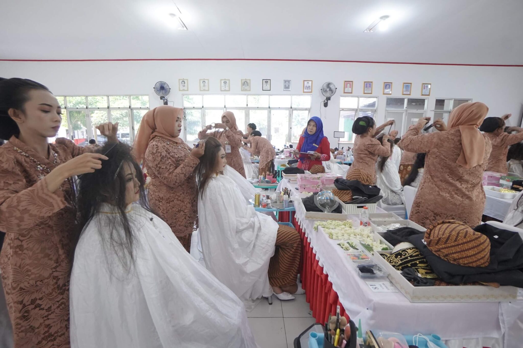 sanggul uji kompetensi tata rias sunda putri tengaran 202620